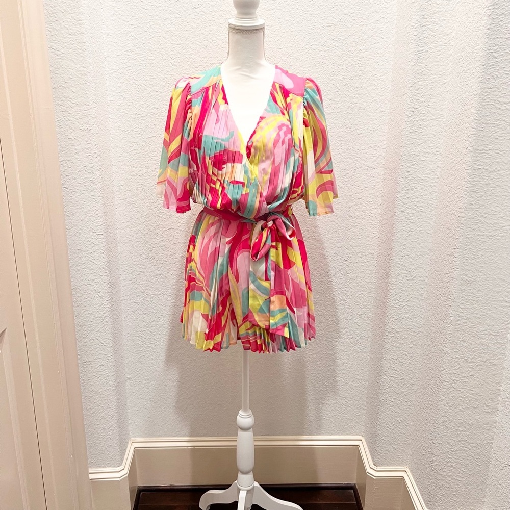 Flying Tomato Tie Waist Multi Color Romper 
🟣FINAL PRICE🟣